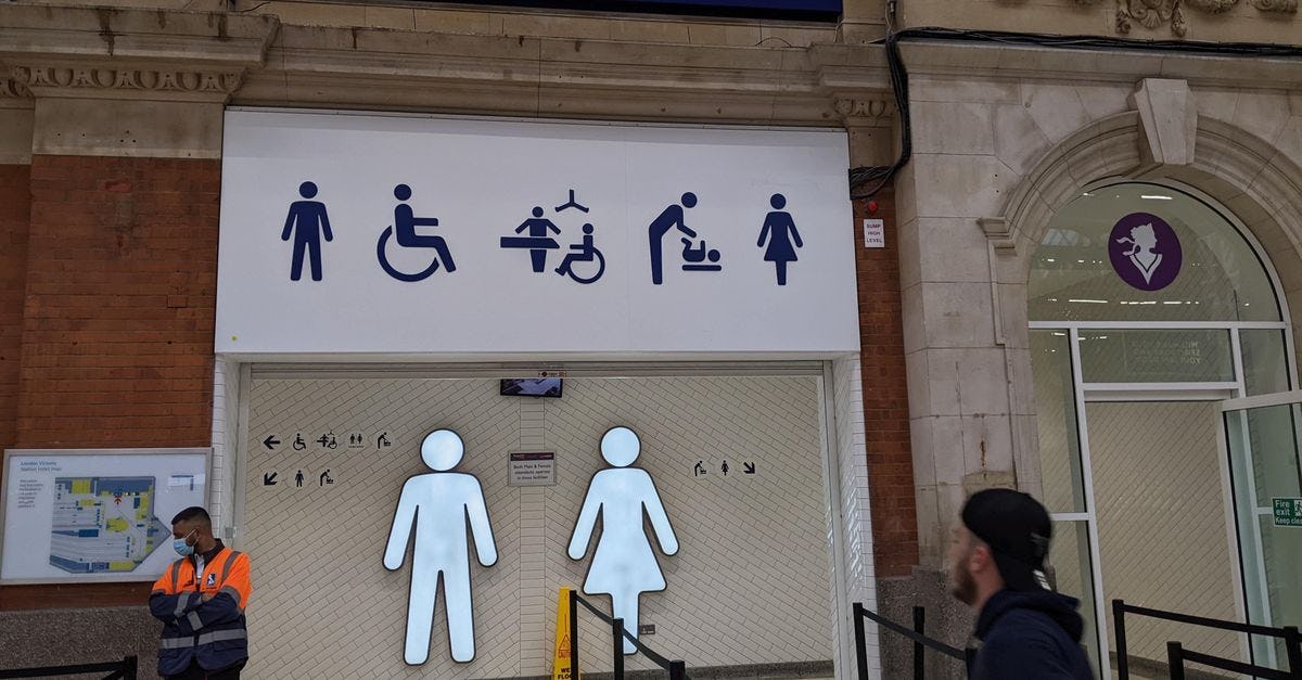 Angleterre : toilettes non mixtes obligatoires dans les nouveaux bâtiments 