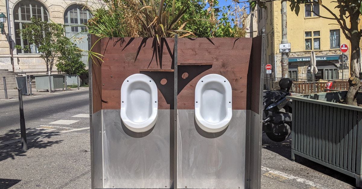 Ville par ville, combien de toilettes publiques ? Des statistiques disponibles