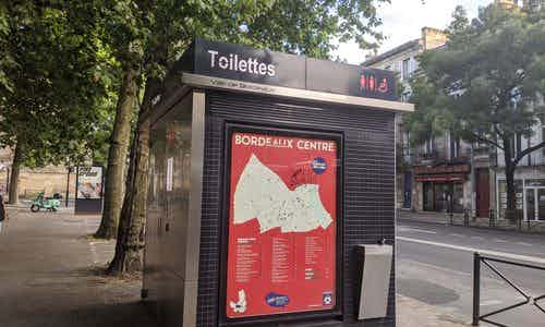 Dans une étude qu'il a réalisée, le journal Le Monde dresse le classement des villes européennes les mieux dotées en toilettes publiques. Une analyse qui place la France sur le haut du podium.